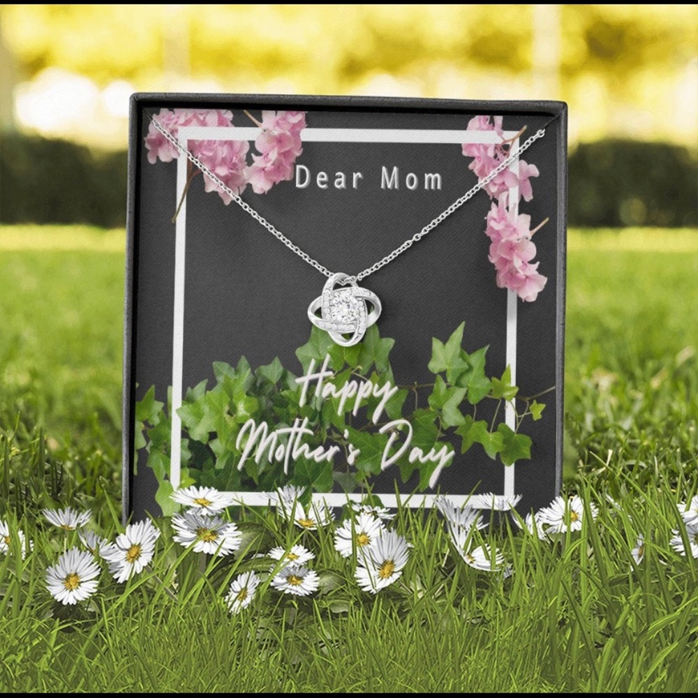MOTHER’S DAY Gift Box - Picture 4 of 12